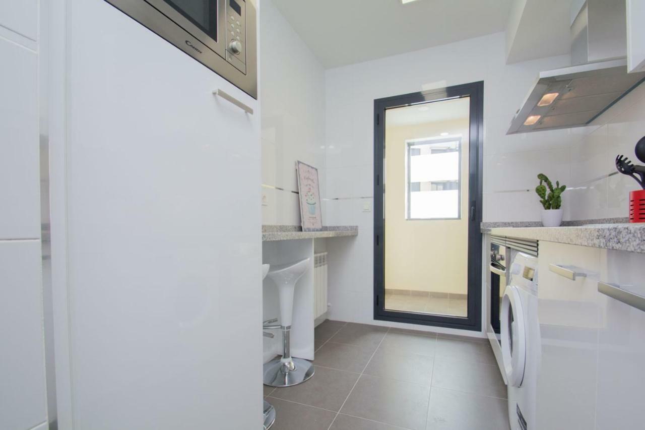 Enjoygranada Arabial 5A - Pool & Free Parking Apartment Екстериор снимка