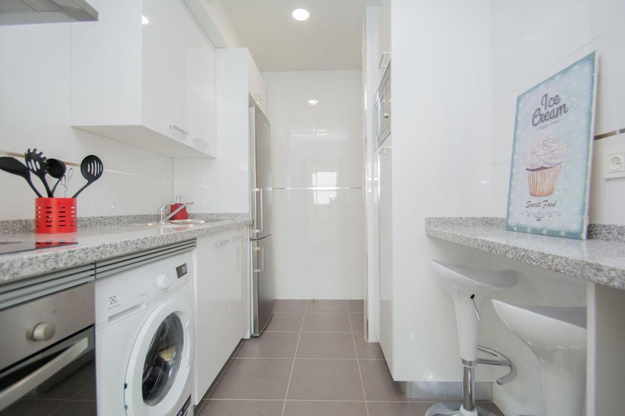Enjoygranada Arabial 5A - Pool & Free Parking Apartment Екстериор снимка